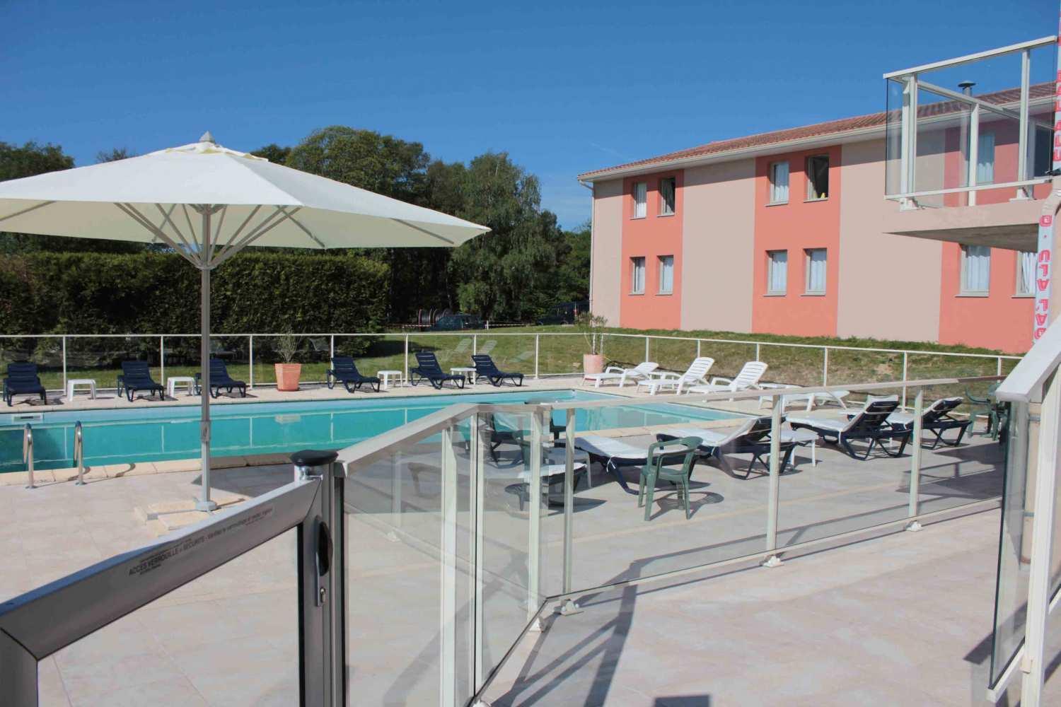 Cit'Hotel Les Alizes Limoges Exterior photo