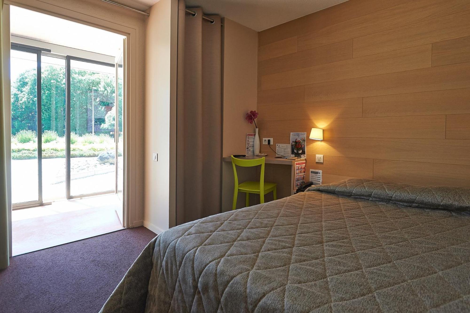 Cit'Hotel Les Alizes Limoges Exterior photo